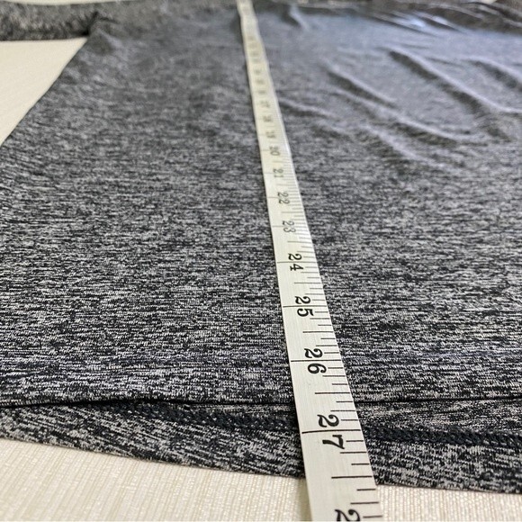 Under Armour HeatGear Gray The Tech Tee - Picture 6 of 8